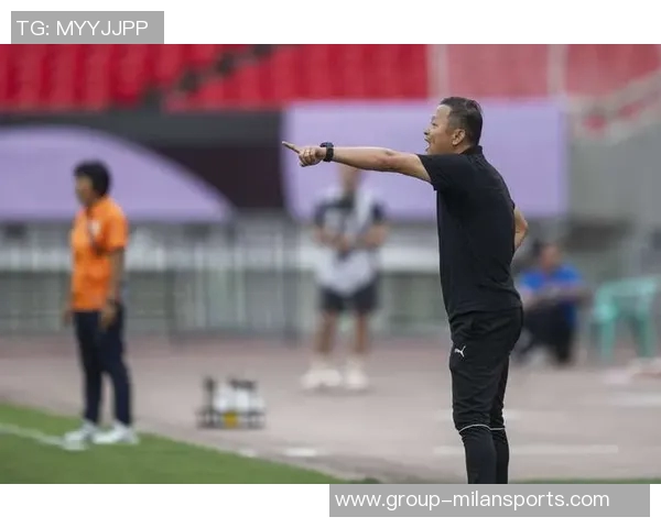 武汉女足主帅谈留洋重要性并指出中国女足进步缓慢需做好应对措施 武汉女足主帅谈留洋重要性并指出中国女足进步缓慢需做好应对措施