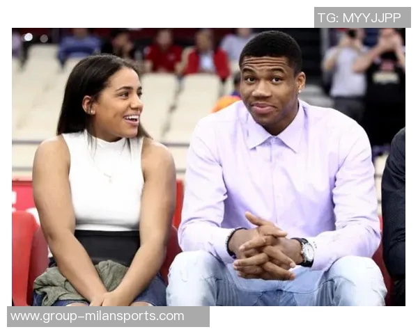 字母哥妻子带娃回雅典两地分居问题经过数月沟通成功解决 字母哥妻子带娃回雅典两地分居问题经过数月沟通成功解决