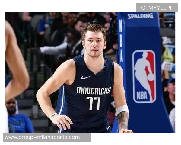 东契奇生涯第八次豪取45分10篮板5三分创历史新高超越哈登独享第一 东契奇生涯第八次豪取45分10篮板5三分创历史新高超越哈登独享第一