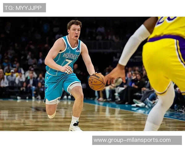 黄蜂主帅对克尼佩尔的得分能力充满信心认为他从不强行出手